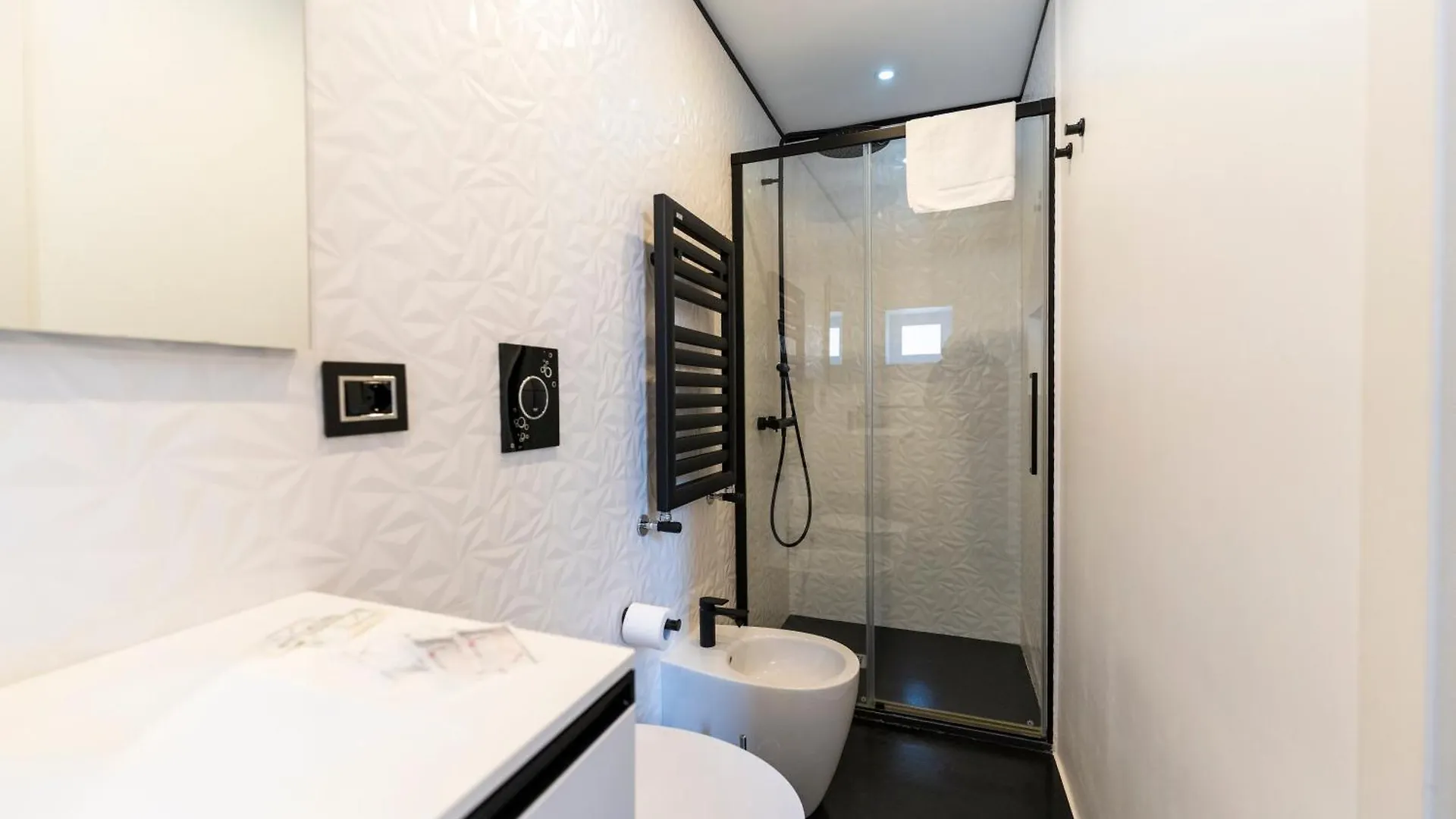 Apartment Via Concezione A Montecalvario 19 Naples Italy